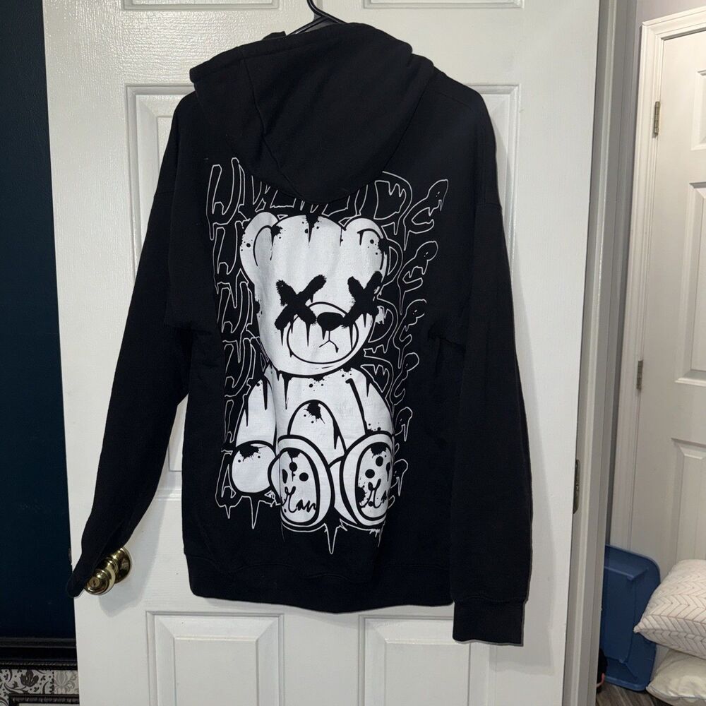 Boohoo MAN Mens Medium‎ Hoodie Dark Teddy Huge Back Hit Official License